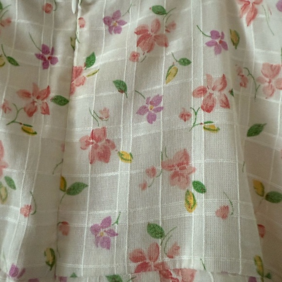 Winston White Floral Ruffle Romper - Picture 5 of 7